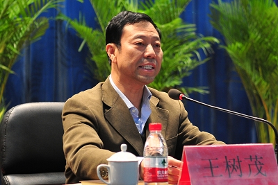 全省法院落实法官村长工作现场推进会在汝阳召开